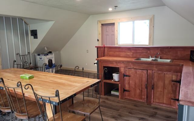 The Orchard Hostel Private Bunks