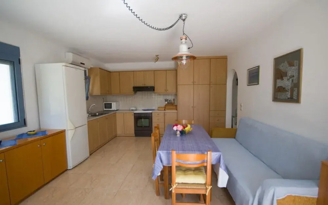 Family Holidays House Koutsouras by GHH