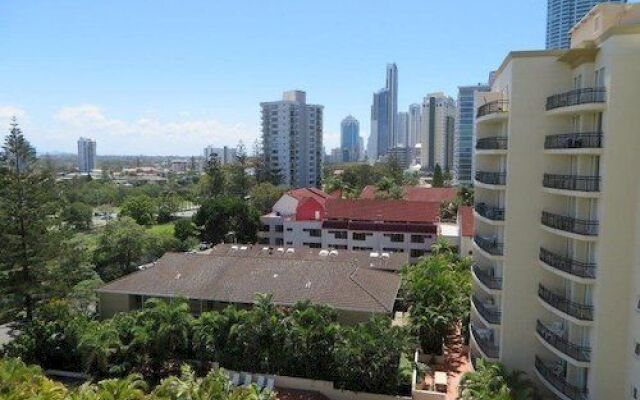 Thornton Tower Apartments