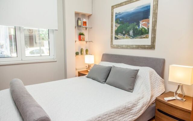 A Chic Kolonaki Apartment
