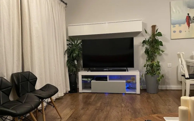 Charming 2-bed Apartment in Bow, London