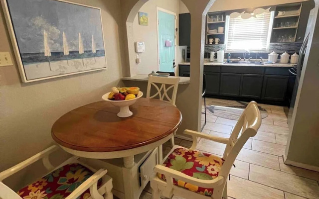 1BR Apartment in Historic Galveston