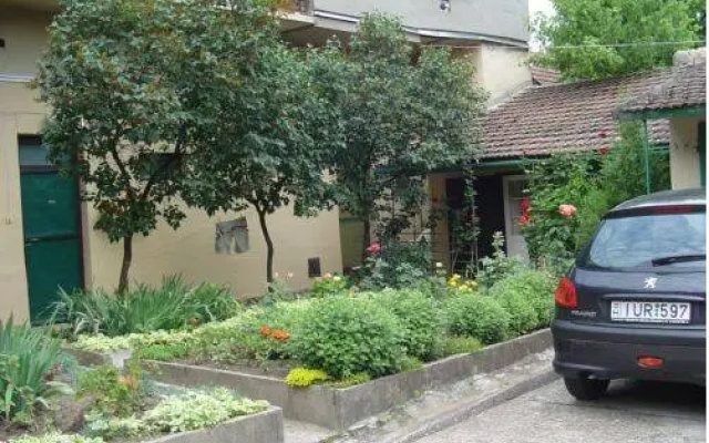Azúr Apartment