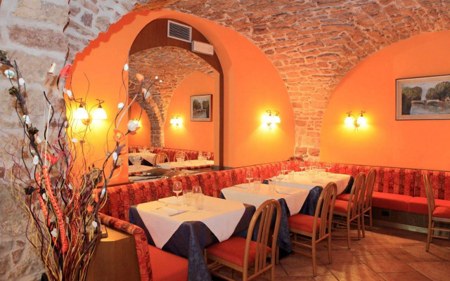 Hotel Lilla