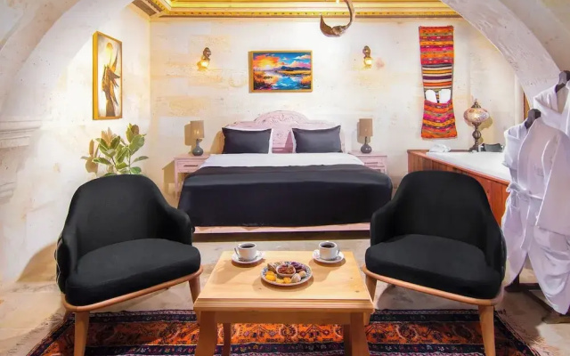 Moonstone in Cappadocia