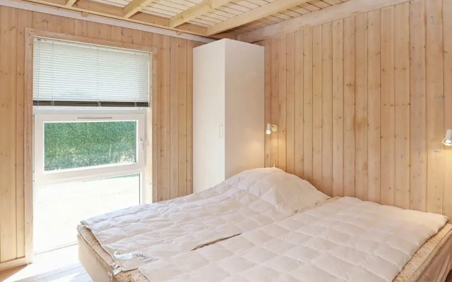6 Person Holiday Home in Saeby-by Traum
