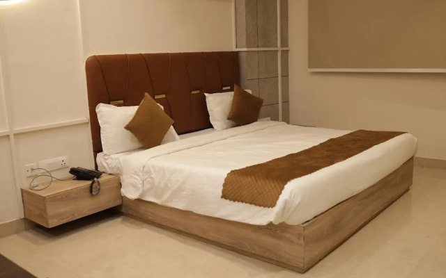 Sethi Grand Hotel