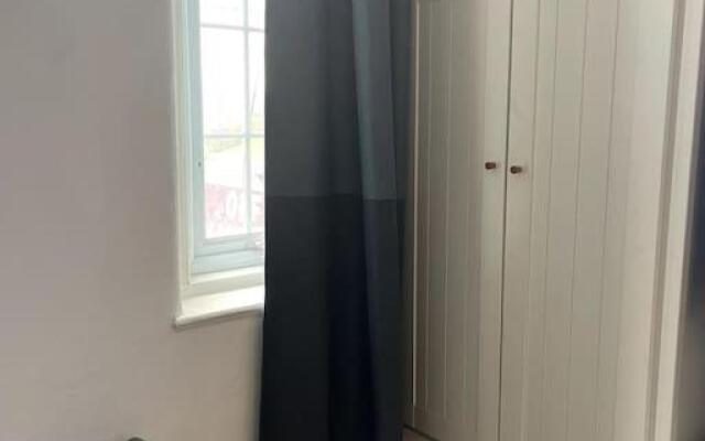 Studio Flat London Finchley Rd NW11