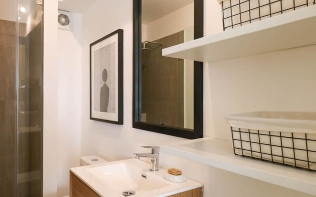 w Bright 1BR w AC in Barranco