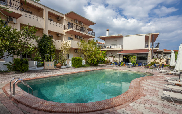 Skentos Hotel