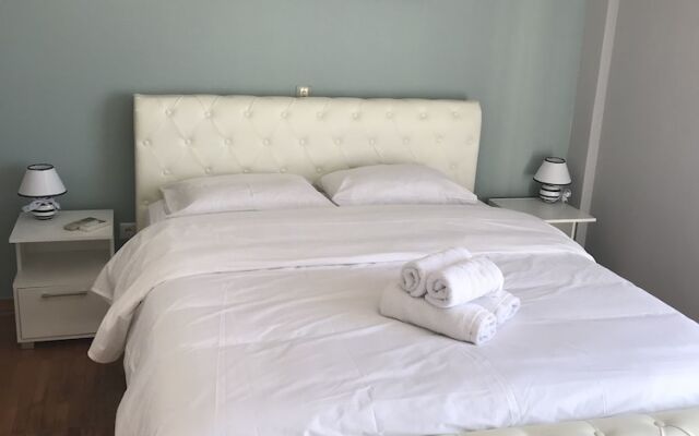 Perfect sea view apartment in Voula