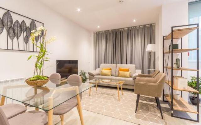 Mit House Avenida America En Madrid Capital