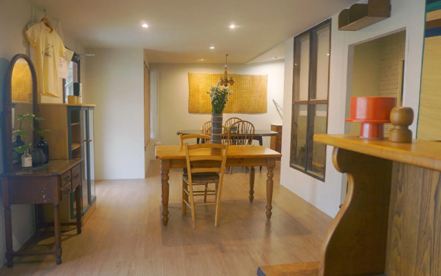 The Goose Cafe & Hostel