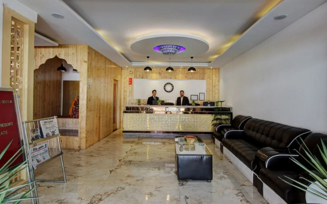 OYO 10786 Hotel Hill County