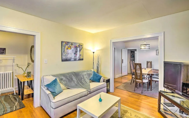 Charming Albany Retreat ~ 3 Mi to Downtown!