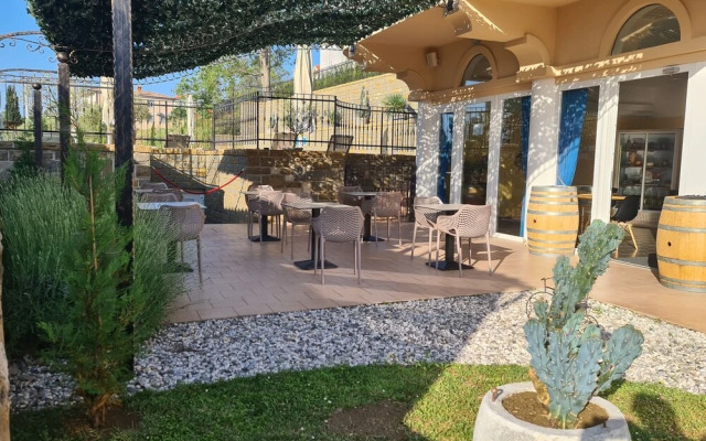 Hotel Stara šola - Oleander Resort