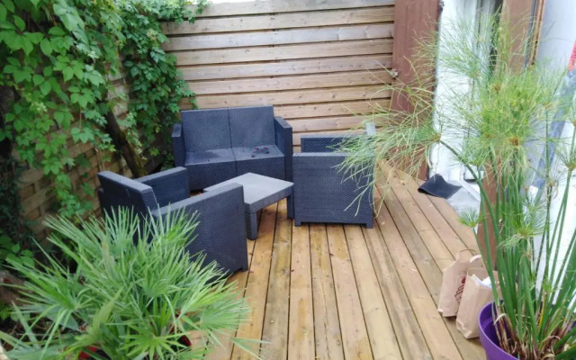 Appart Terrasse Végétale bord Plages bassin