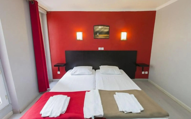 Hipotel Paris Gambetta Republique