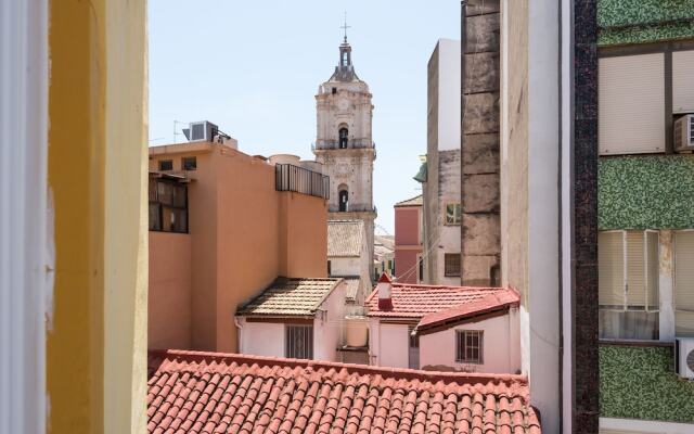 Sunny Malaga Apartments