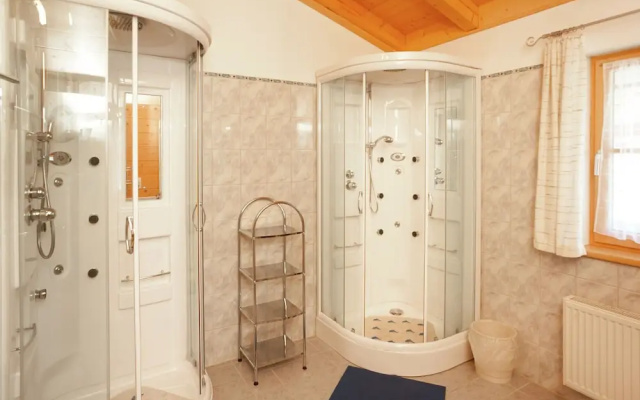 Cozy Apartment in Bramberg am Wildkogel Near Ski Area