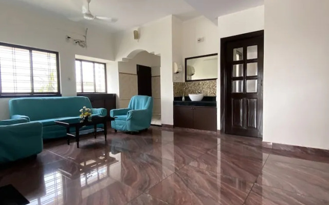 Krishna Kunja By FabHotel