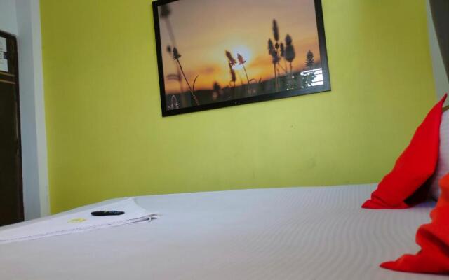 STAYMAKER Mishika Guest House