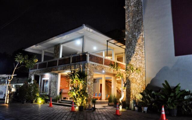 Hastina Hotel Lombok