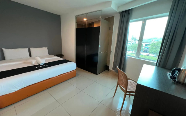 1 Hotel Mahkota Cheras