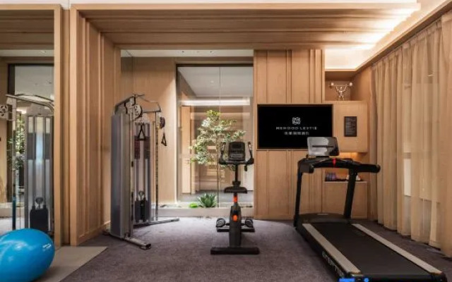 MEHOOD LESTIE Hotel (Shanghai Guoji Lüyoudujiaqu Chongxi Road)