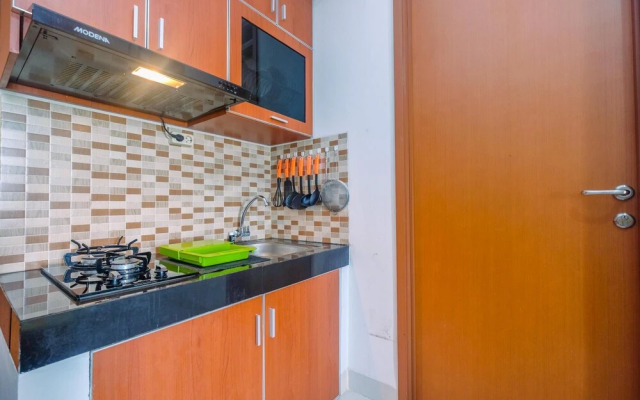 Minimalist 2BR Apartment at Green Park View