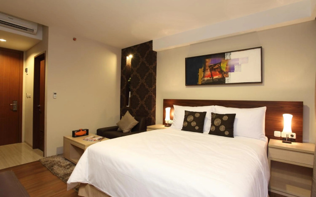 Avissa Suites