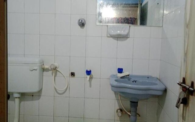 Layali Ooty Transit Lodging