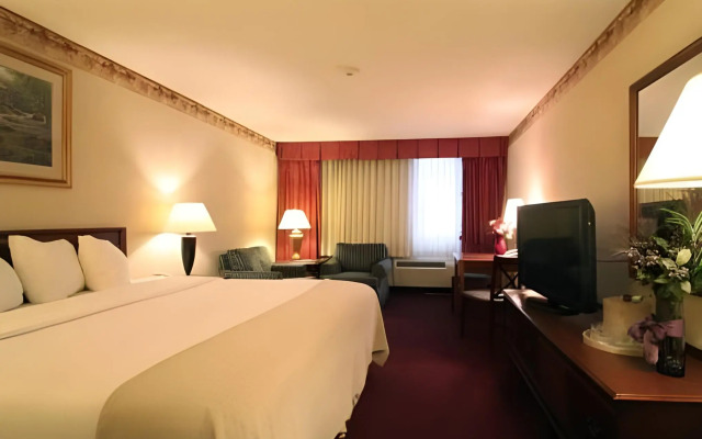 Fireside Inn & Suites Portland