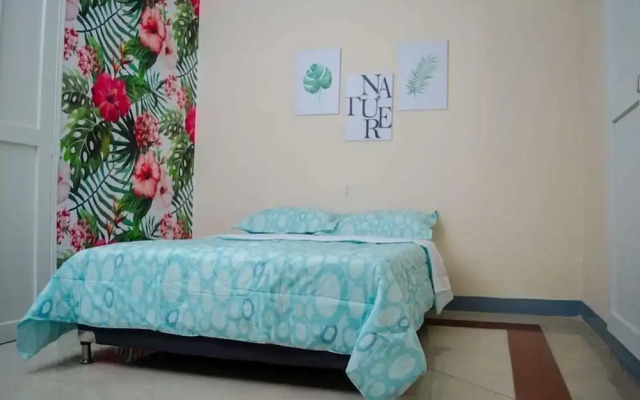 Hostal Pura Vida La 70