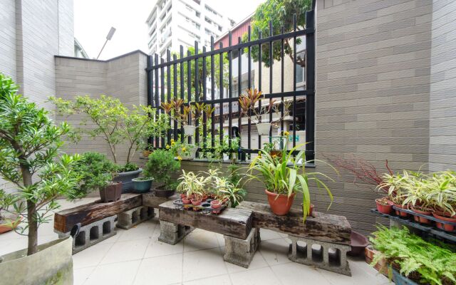 PiR2 HOUSE