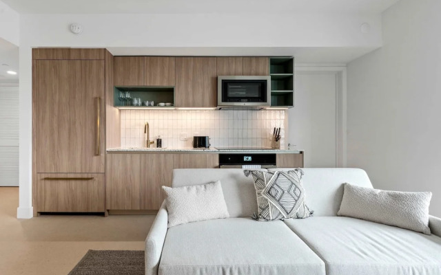 Bayside Breeze Downtown Luxury Tower Pool Gym