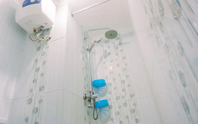 Cozy Stay And Tidy 1Br Green Bay Pluit Apartment