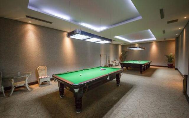 Fushun Frienship Hotel