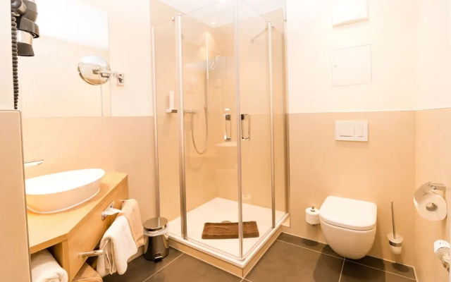 Thermenhotel Gass