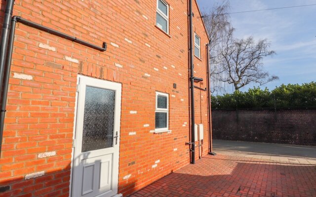Canal View Cottage