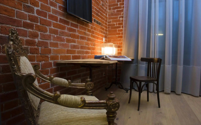Brick Design Hotel