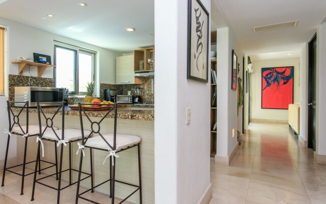 Penthouse via 38 Laguna by Stella Rentals