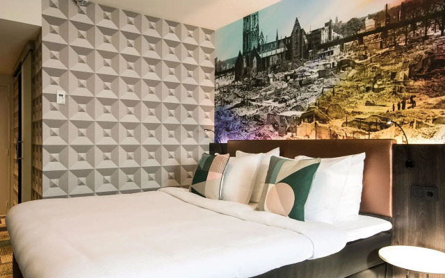 Leonardo Hotel Rotterdam Savoy