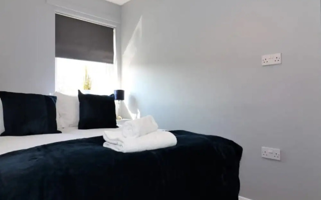 Whistleberry House - Hamilton