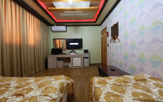 Raemian Motel