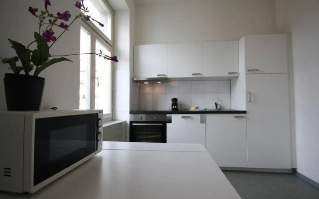 ZH Seefeld - Hitrental Apartment