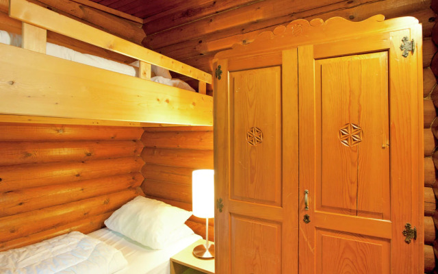 Spacious Chalet near Ski Slopes in Worgl