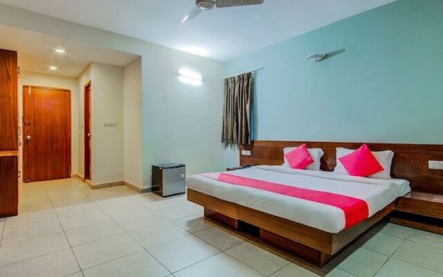 OYO 18529 Hallmark Inn Jubilee Hills