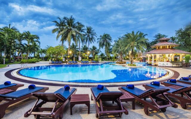 Cholchan Pattaya Beach Resort