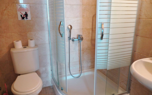 Melis Otel
